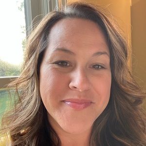 Meet your Posher, Carrie